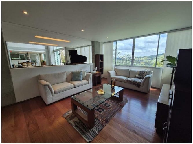 Casa de 5 alcobas en venta en Las Palmas, Envigado, 550 m² · foto 13 de 24
