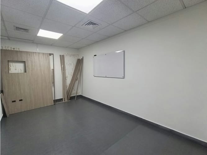 Oficina en venta en Santa Maria De Los Angeles, Medellín, 208 m² · foto 23 de 24