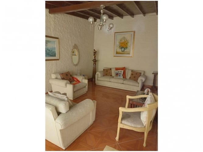 Casa de 4 alcobas en venta en Belén Rosales, Medellín, 160 m² · foto 10 de 18