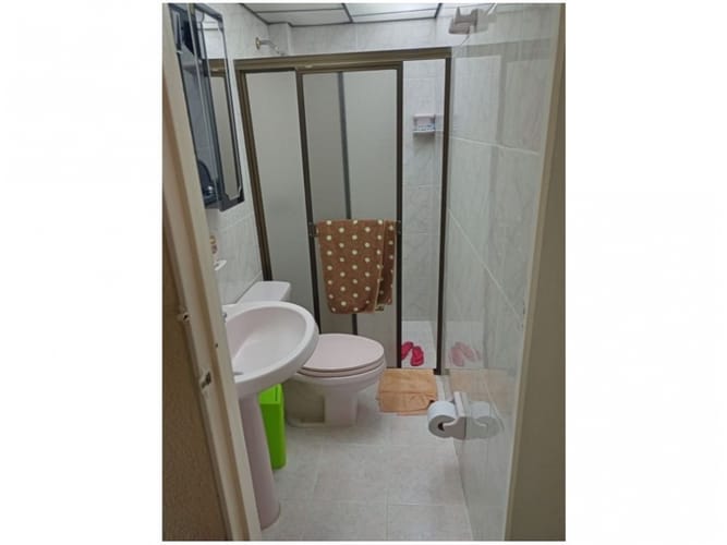 Casa de 4 alcobas en venta en Belén Rosales, Medellín, 160 m² · foto 11 de 18