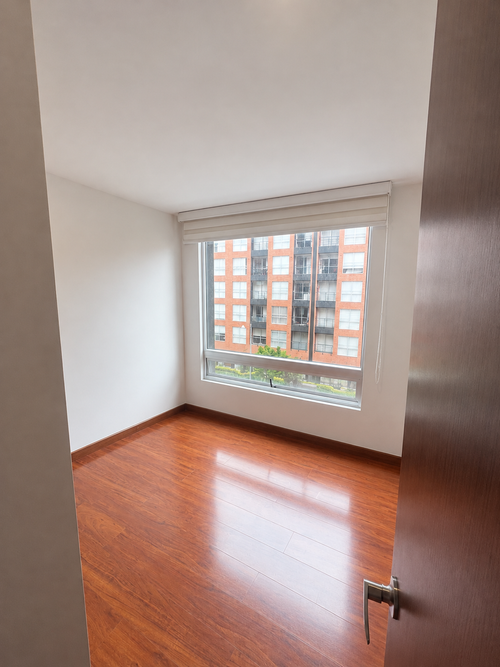 Apartamento de 3 alcobas en venta en Cedritos, Bogotá, 86 m² · foto 5 de 8