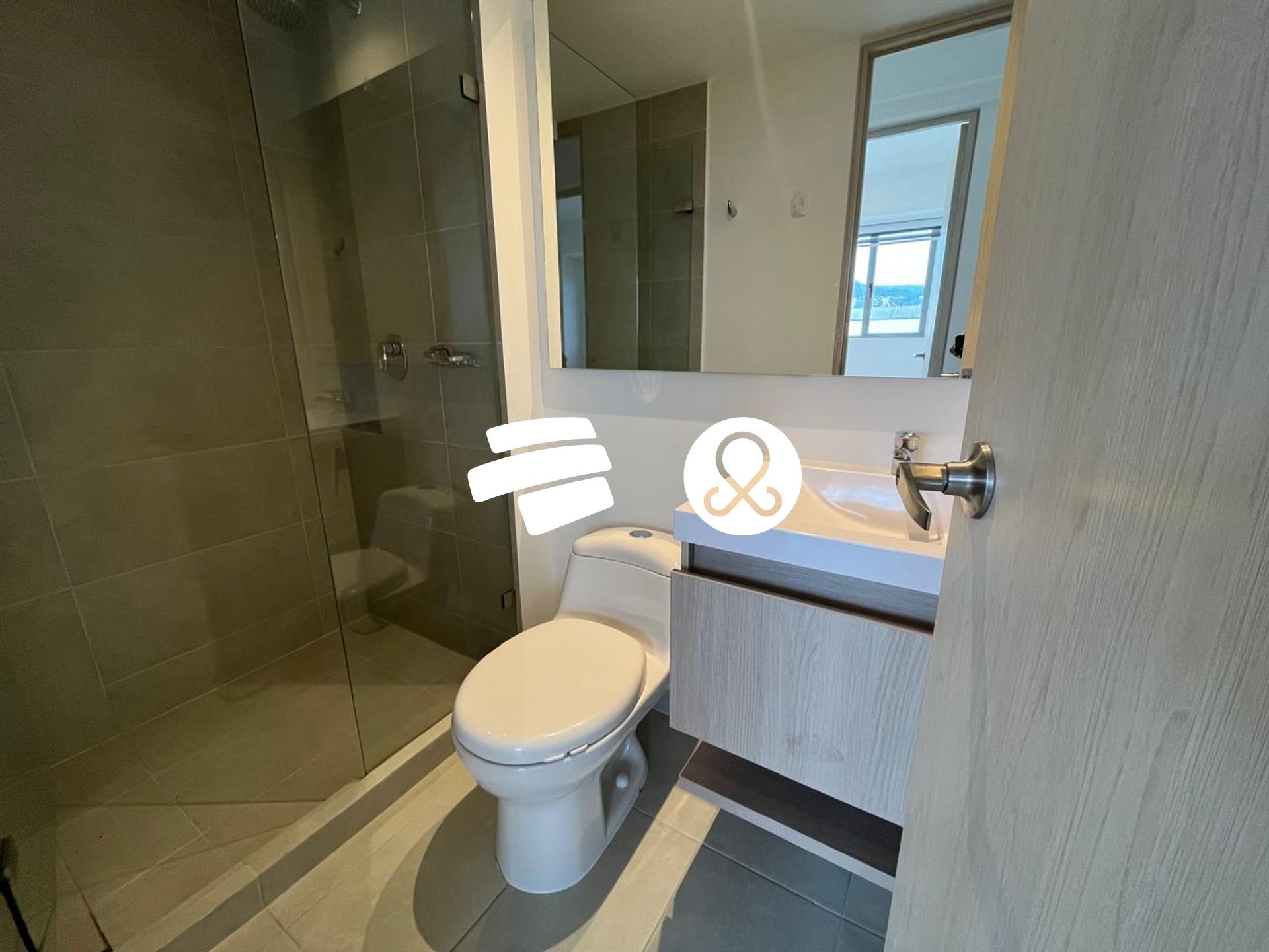 Apartamento en venta en Zona Centro, Envigado · foto 8 de 19