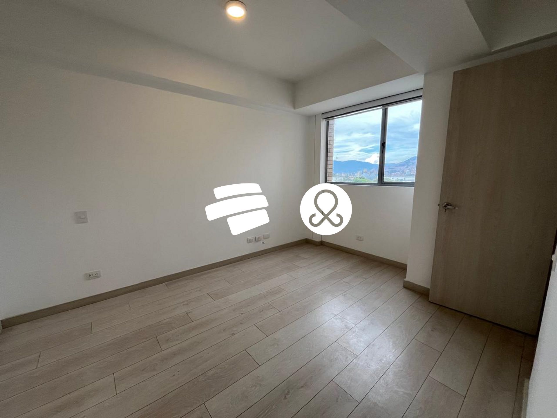 Apartamento en venta en Zona Centro, Envigado · foto 9 de 19
