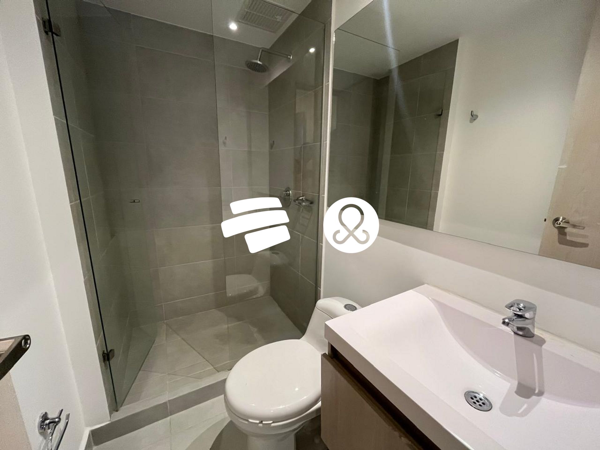 Apartamento en venta en Zona Centro, Envigado · foto 10 de 19