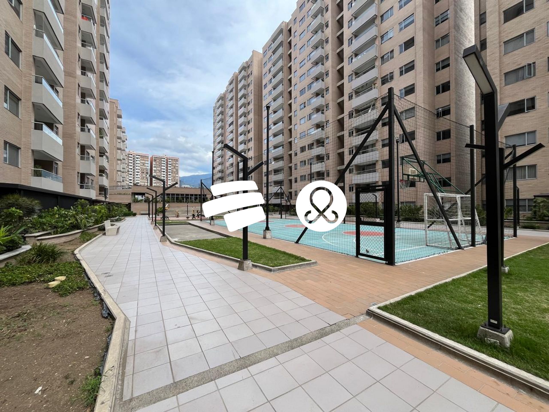 Apartamento en venta en Zona Centro, Envigado · foto 17 de 19