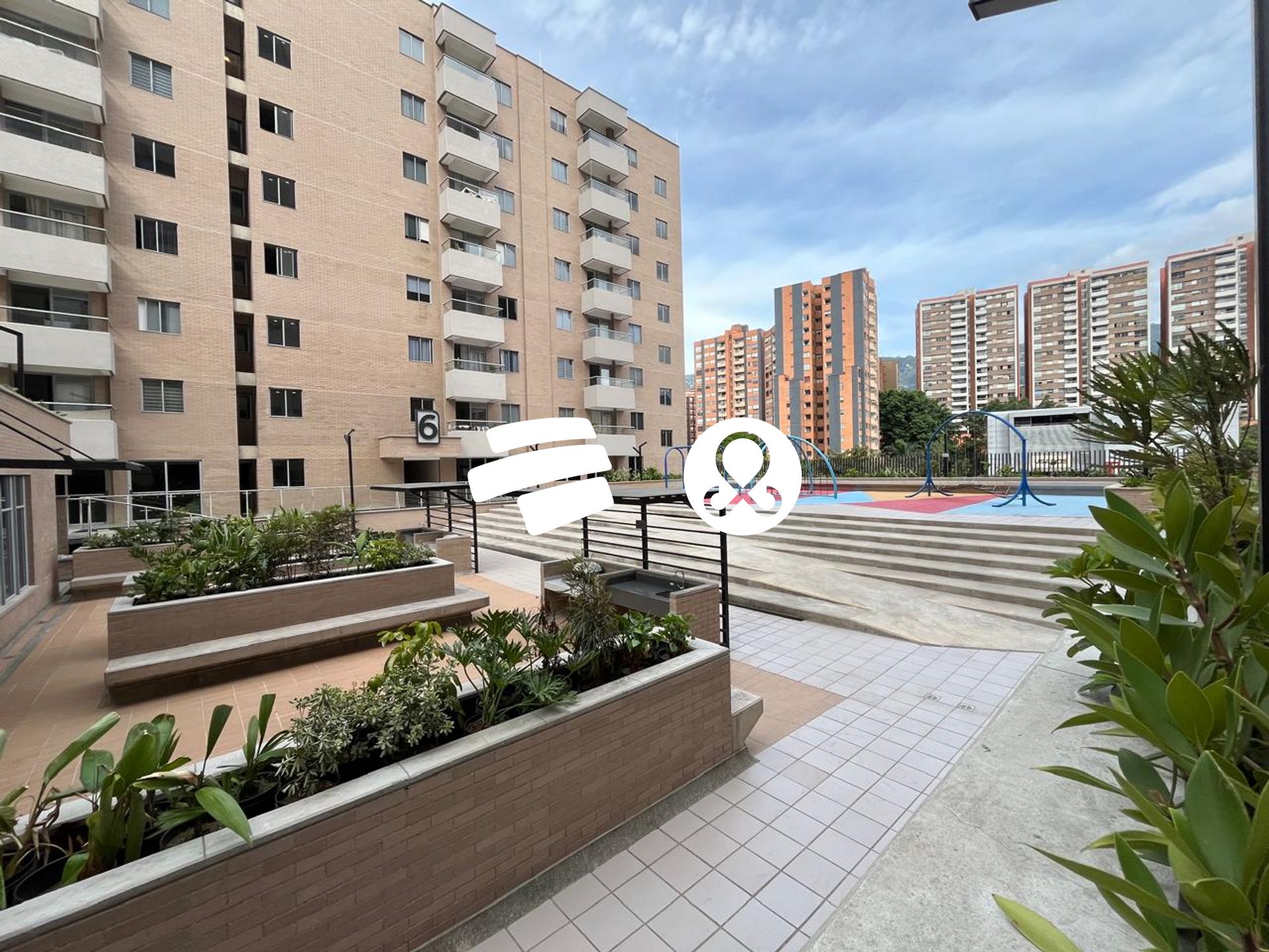 Apartamento en venta en Zona Centro, Envigado · foto 19 de 19