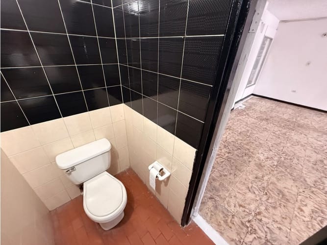 Local en arriendo en El Gran Limonar Cataya, Cali, 144 m² · foto 13 de 15