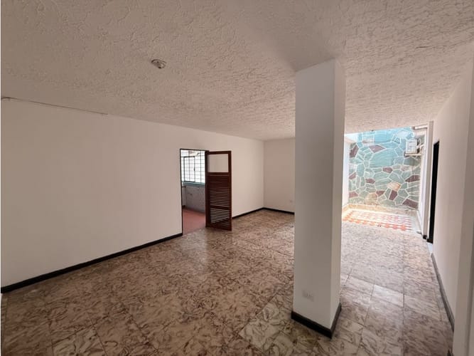 Local en arriendo en El Gran Limonar Cataya, Cali, 144 m² · foto 14 de 15