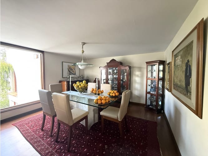 Apartamento de 3 alcobas en venta en Lindaraja, Bogotá, 210 m² · foto 11 de 24