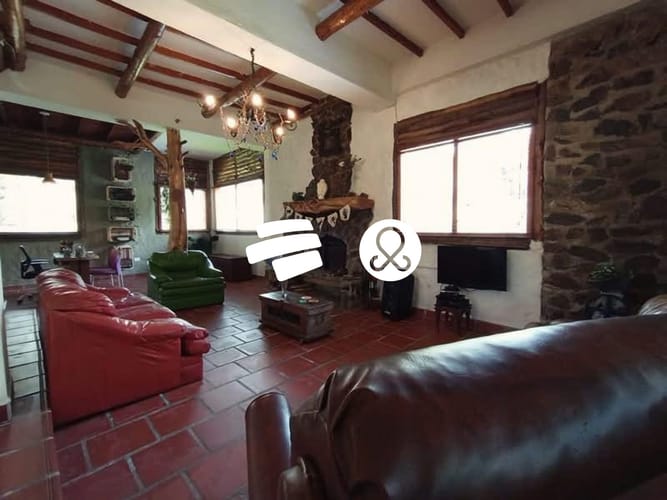 Casa de 3 alcobas en venta en Santa Elena, Medellín, 974 m² · foto 6 de 10
