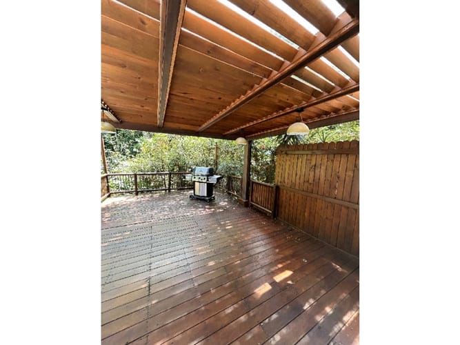 Casa de 3 alcobas en venta en Loma Del Esmeraldal, Envigado, 200 m² · foto 3 de 23