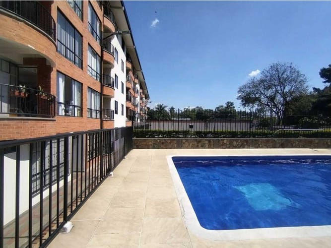 Apartamento de 3 alcobas en venta en El Gran Limonar Cataya, Cali, 72 m² · foto 20 de 23