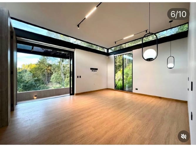 Casa de 3 alcobas en venta en Loma Del Chocho, Envigado, 331 m² · foto 23 de 24