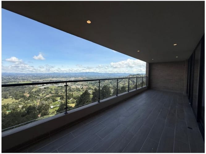 Casa de 4 alcobas en venta en Sajonia, Medellín, 325 m² · foto 12 de 19