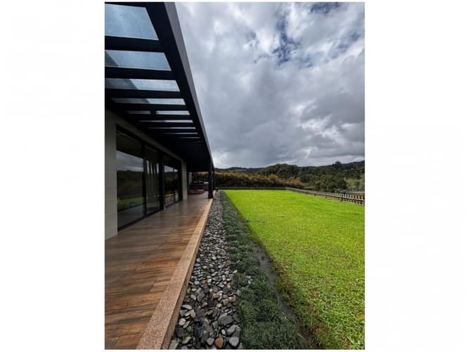 Casa de 3 alcobas en venta en Loma Del Chocho, Envigado, 420 m² · foto 15 de 15