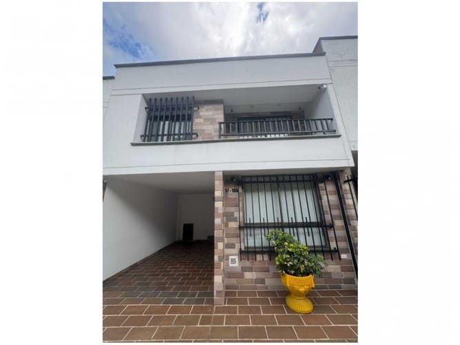 Casa de 4 alcobas en venta en Suramérica, La Estrella, 180 m² · foto 10 de 13