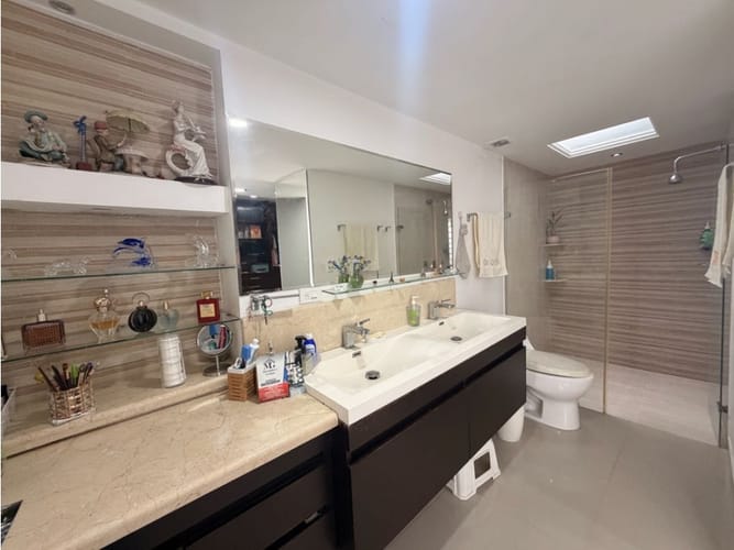 Casa de 4 alcobas en venta en Camino Real, Cali, 228 m² · foto 14 de 19