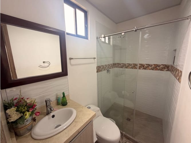 Casa de 5 alcobas en venta en Porerito, Jamundí, 550 m² · foto 11 de 24