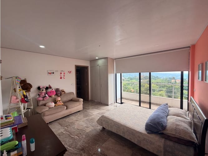 Casa de 5 alcobas en venta en Porerito, Jamundí, 550 m² · foto 17 de 24