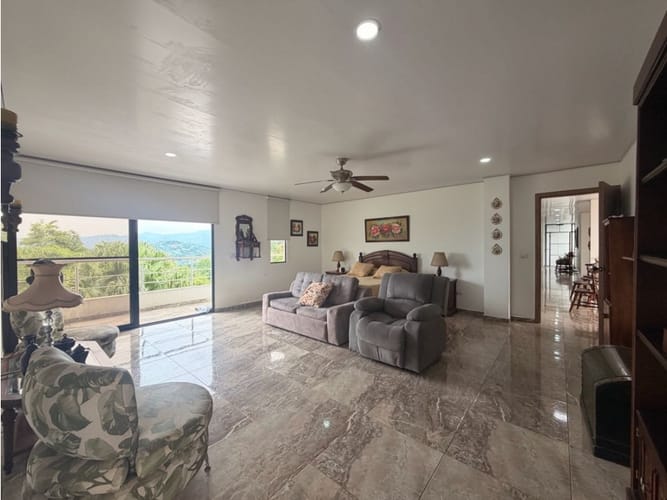 Casa de 5 alcobas en venta en Porerito, Jamundí, 550 m² · foto 21 de 24