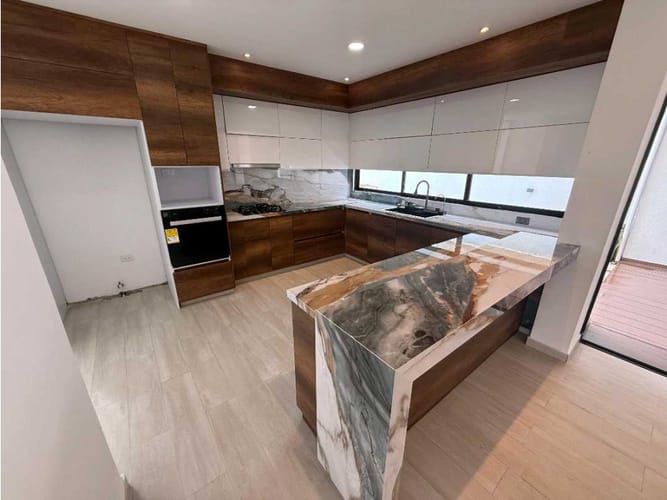 Casa de 5 alcobas en venta en Las Mercedes, Jamundí, 450 m² · foto 5 de 21