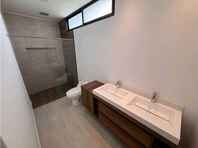 Casa de 5 alcobas en venta en Las Mercedes, Jamundí, 450 m² · foto 13 de 21
