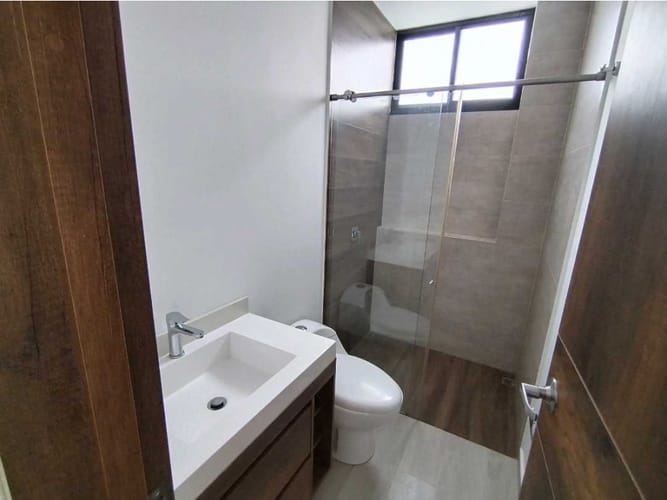 Casa de 5 alcobas en venta en Las Mercedes, Jamundí, 450 m² · foto 18 de 21