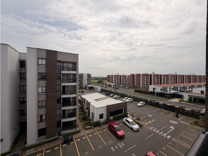 Apartamento de 3 alcobas en venta en Parque Natura, Jamundí, 76 m² · foto 3 de 10