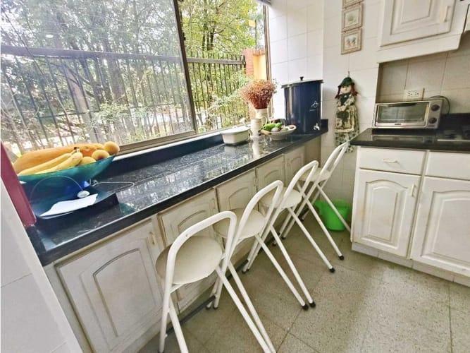 Casa en venta en Santa Barbara, Bogotá · foto 9 de 24