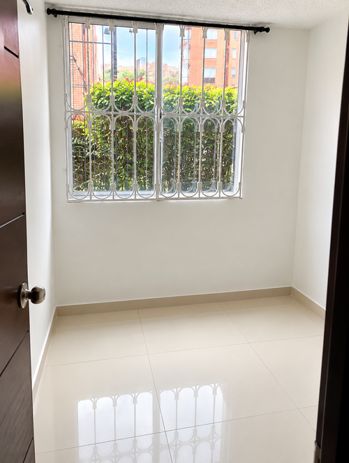 Apartamento de 3 alcobas en venta en Ciudad Verde, Soacha, 49 m² · foto 4 de 11