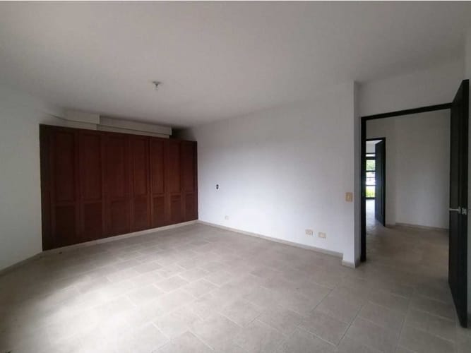 Casa de 3 alcobas en venta en Las Mercedes, Jamundí, 407 m² · foto 17 de 21