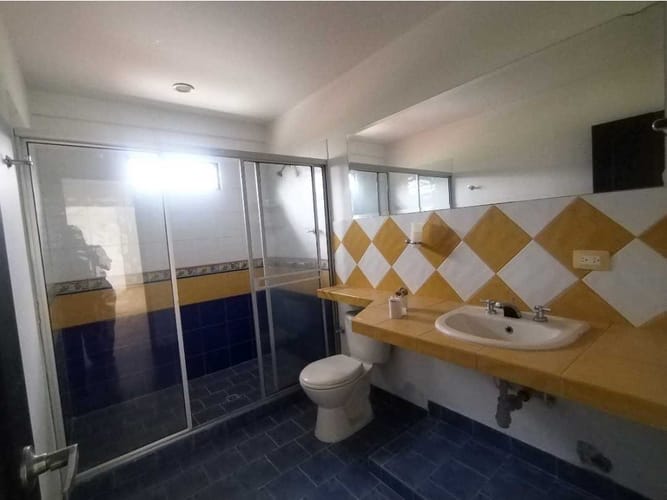Casa de 3 alcobas en venta en Las Mercedes, Jamundí, 407 m² · foto 20 de 21