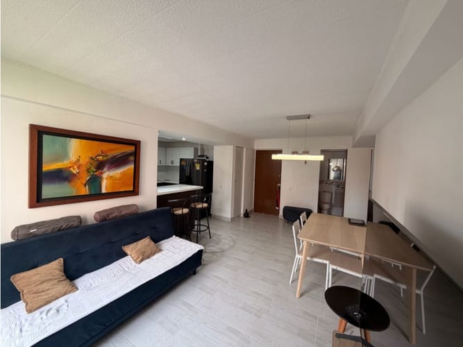 Apartamento en venta en Cuarto De Legua - Guadalupe, Cali · foto 3 de 16