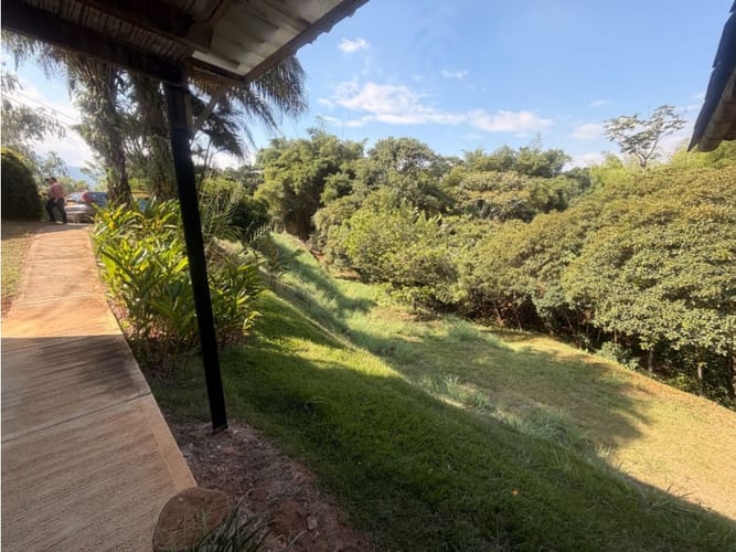 Casa de 3 alcobas en venta en Porerito, Jamundí, 265 m² · foto 9 de 16