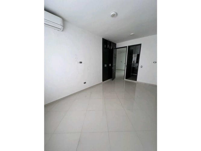 Casa de 4 alcobas en venta en Panamericano, Jamundí, 263 m² · foto 12 de 13