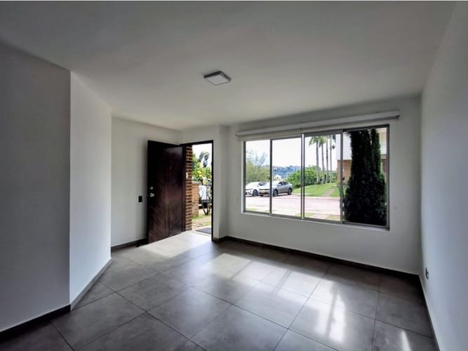 Casa de 4 alcobas en venta en Canaan, Pereira, 182 m² · foto 6 de 24