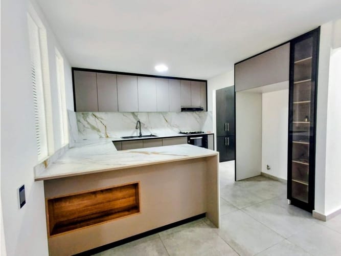 Casa de 4 alcobas en venta en Canaan, Pereira, 182 m² · foto 11 de 24