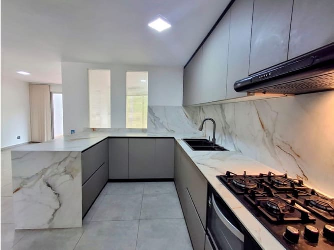 Casa de 4 alcobas en venta en Canaan, Pereira, 182 m² · foto 12 de 24