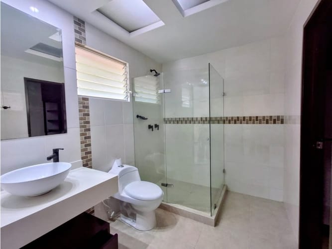 Casa de 4 alcobas en venta en Canaan, Pereira, 182 m² · foto 18 de 24