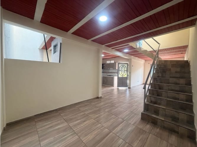 Casa de 3 alcobas en venta en Cn. San Marino, Jamundí, 155 m² · foto 4 de 24