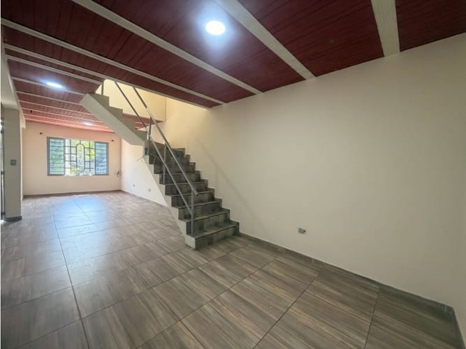 Casa de 3 alcobas en venta en Cn. San Marino, Jamundí, 155 m² · foto 5 de 24