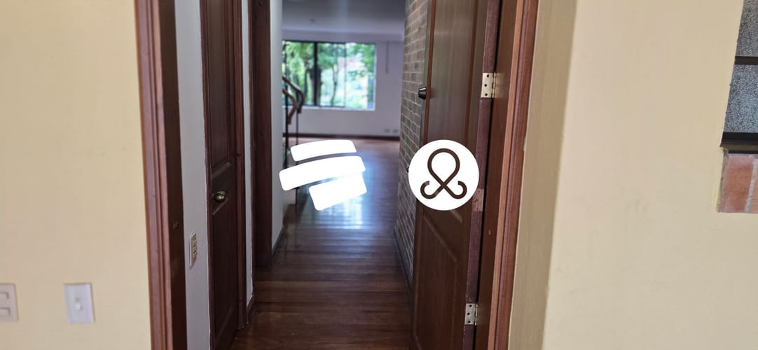 Casa de 3 alcobas en venta en Laureles, Medellín, 267 m² · foto 3 de 15