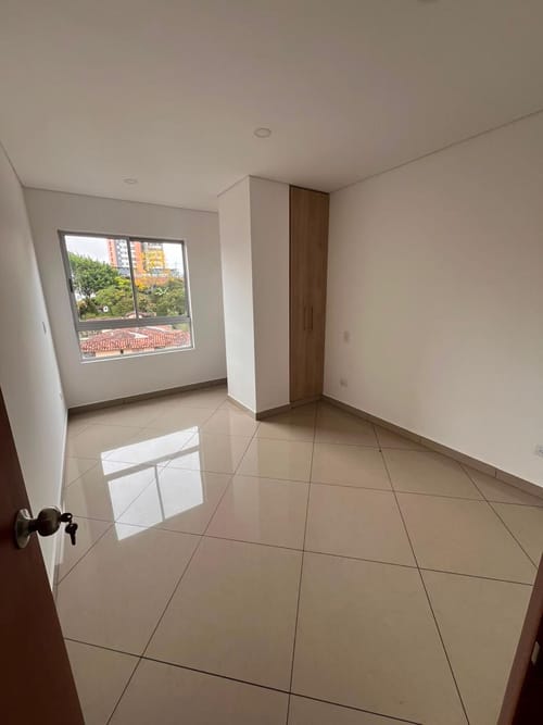 Apartamento de 2 alcobas en venta en Los Colegios, Rionegro, 100 m² · foto 8 de 11