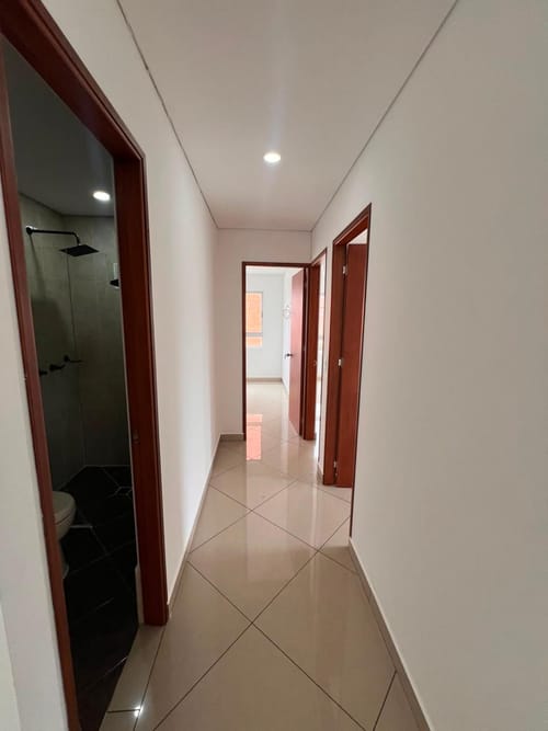 Apartamento de 2 alcobas en venta en Los Colegios, Rionegro, 100 m² · foto 11 de 11