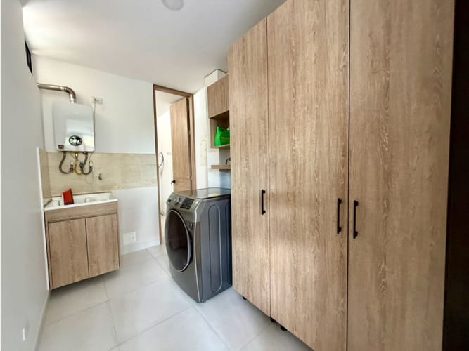 Casa de 4 alcobas en venta en La Morada, Jamundí, 239 m² · foto 10 de 24