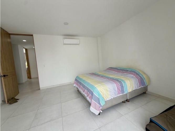 Casa de 4 alcobas en venta en La Morada, Jamundí, 239 m² · foto 19 de 24