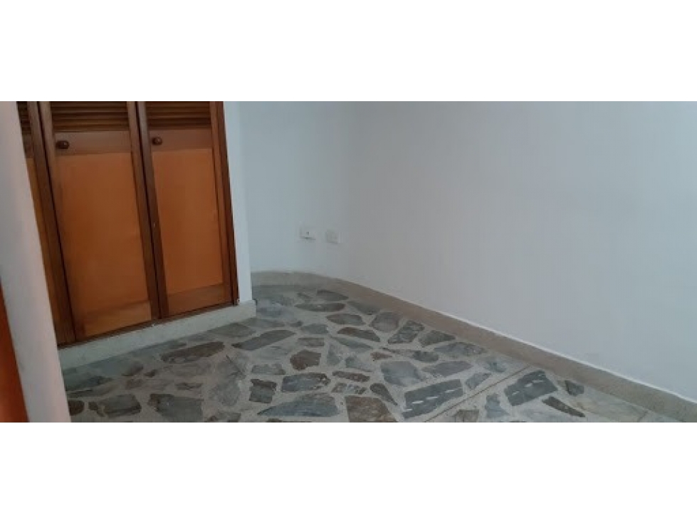 Apartaestudio en arriendo en El Portal, Envigado · foto 4 de 14