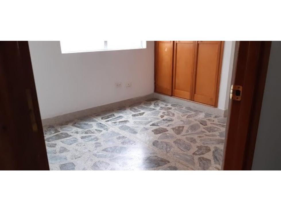 Apartaestudio en arriendo en El Portal, Envigado · foto 10 de 14