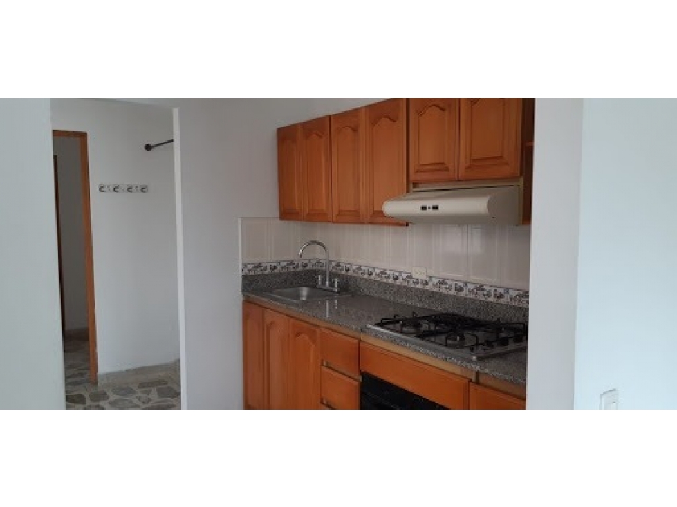 Apartaestudio en arriendo en El Portal, Envigado · foto 12 de 14