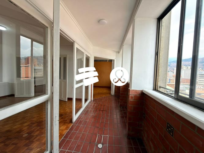 Apartamento en venta en La Candelaria, Medellín · foto 11 de 17